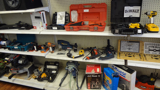 Pawn Shop «Mad Dog Pawn», reviews and photos, 3324 Manatee Ave W, Bradenton, FL 34205, USA