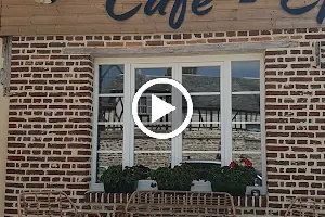 Café Epicerie La Providence - Depot de pain image