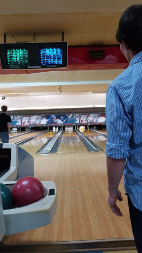 Bowling Alley «Anniston Bowling Center», reviews and photos, 321 W Blue Mountain Rd, Anniston, AL 36206, USA