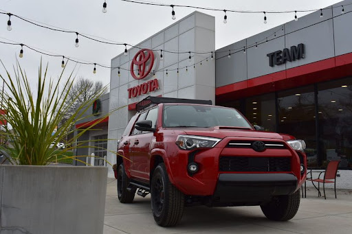 Used Car Dealer «Team Toyota», reviews and photos, 905 Brady Ave, Steubenville, OH 43952, USA