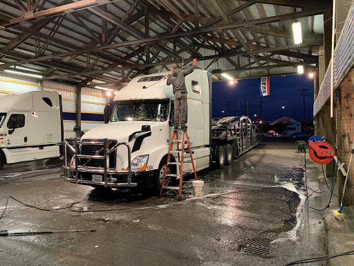 Tacoma Truck Wash en Tacoma