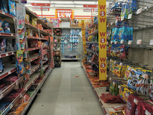 Dollar Store «FAMILY DOLLAR», reviews and photos, 3465 W Walnut St STE 229, Garland, TX 75042, USA