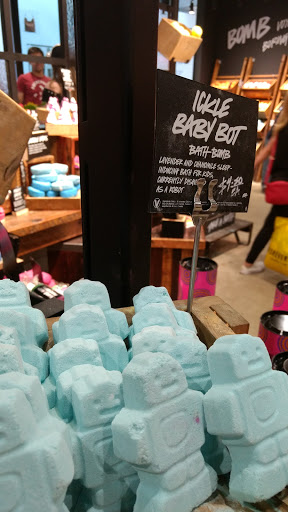 Cosmetics Store «LUSH», reviews and photos, 575 Bellevue Way NE #128, Bellevue, WA 98004, USA