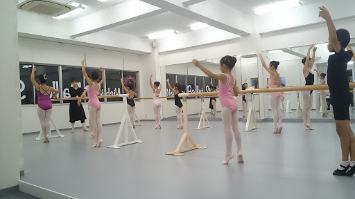ダンススクール Nishioka Ballet Dance Studio