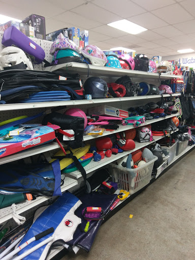 Thrift Store «Goodwill of Silicon Valley», reviews and photos, 151 E Washington Ave, Sunnyvale, CA 94086, USA