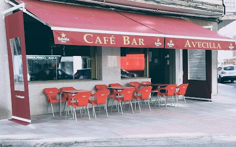 Cafe Avecilla Bar image