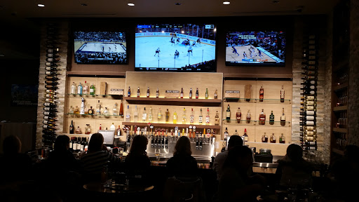 Grocery Store «Hy-Vee», reviews and photos, 1500 Central Park Commons Dr, Eagan, MN 55121, USA