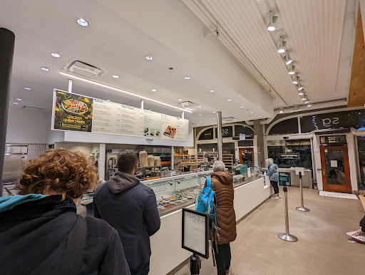 Shopping Mall «The Shops at North Bridge», reviews and photos, 520 N Michigan Ave, Chicago, IL 60611, USA