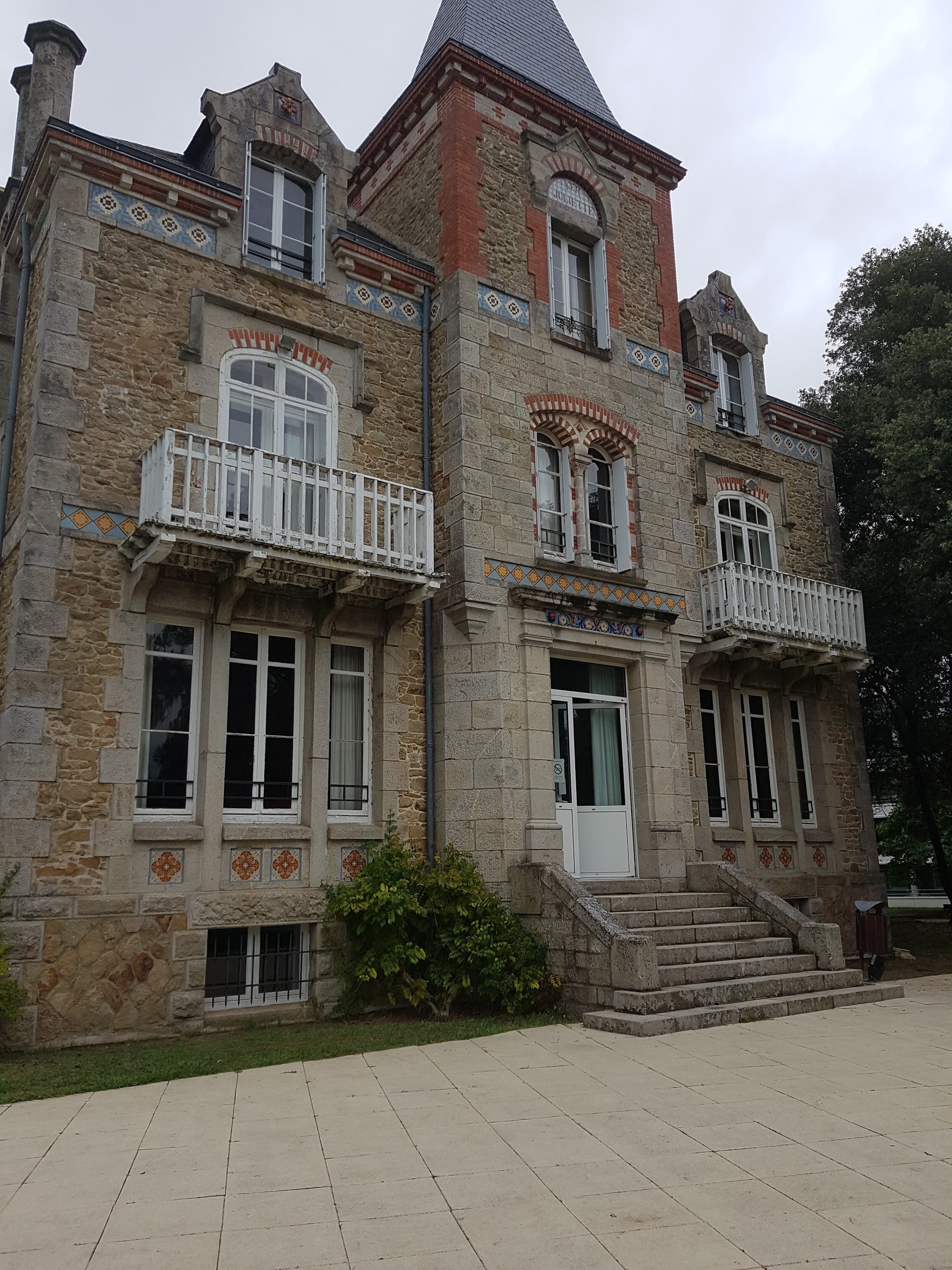 Photo n° 7 de l'avis de Nora.. fait le 08/09/2017 à 12:42