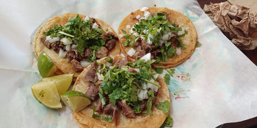 Mexican Grocery Store «Las Penas Mexican Grocery & Restaurant», reviews and photos, 215 Byers Rd, Miamisburg, OH 45342, USA