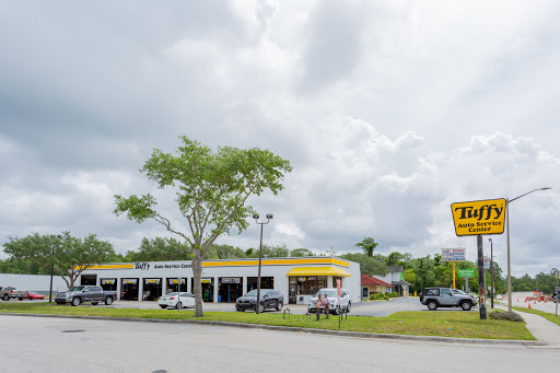 Auto Repair Shop «Tuffy Tire & Auto Service Center», reviews and photos, 5645 Metrowest Blvd, Orlando, FL 32811, USA