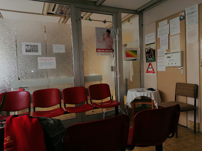 Opinii despre SZTK rendelő - Szakorvosi rendelő în Győr - Orvos