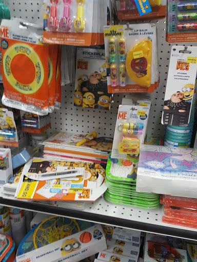 Variety Store «Five Below», reviews and photos, 15003 N Dale Mabry Hwy, Tampa, FL 33618, USA