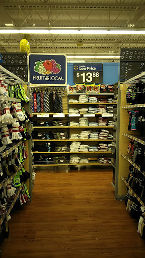 Department Store «Walmart Supercenter», reviews and photos, 743 Rainier Ave South, Renton, WA 98057, USA