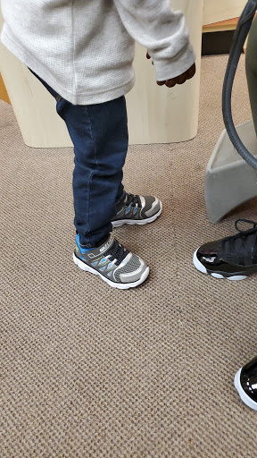 Shoe Store «Stride Rite», reviews and photos, 160 N Gulph Rd, King of Prussia, PA 19406, USA