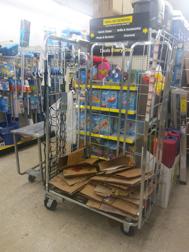 Discount Store «Dollar General», reviews and photos, 1026 E Main St, Gas City, IN 46933, USA