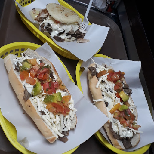 La Criollita, C.A.(AREPAS, FILONES, TACOS, PATACONES CON CARNE A LA BRASA)