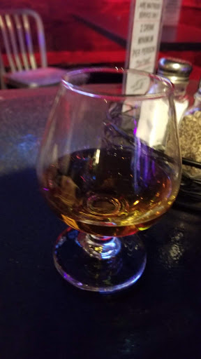 Bar & Grill «KJ Farrells Bar and Grill», reviews and photos, 242 Pettit Ave, Bellmore, NY 11710, USA