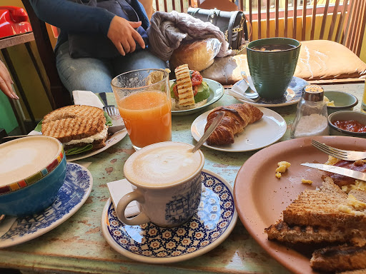 Study cafes in La Paz