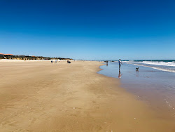 Foto von Walstrand mit lange, gerade küste