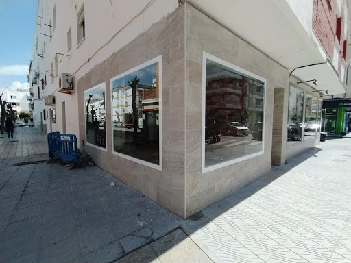 Al-Bujaira Inmobiliaria - C. el Barrio, 53, 29780 Nerja, Málaga, España