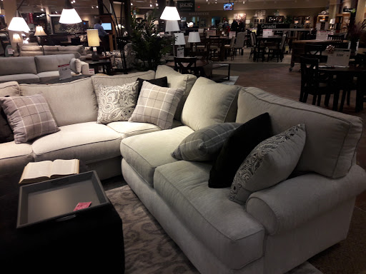 Furniture Store «Steinhafels Furniture», reviews and photos, 7001 118th Ave, Kenosha, WI 53142, USA