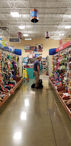 Pet Supply Store «PetSmart», reviews and photos, 2201 Gallatin Pike N, Madison, TN 37115, USA