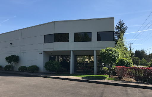 135 NE 9th Ave, Portland, OR 97232, USA