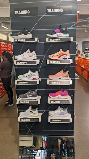 Outlet Mall «The Outlet Shoppes at El Paso», reviews and photos, 7051 S Desert Blvd, Canutillo, TX 79835, USA