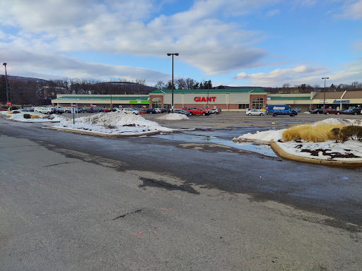 Grocery Store «Giant Food Stores», reviews and photos, 1600 Nay Aug Ave, Scranton, PA 18509, USA