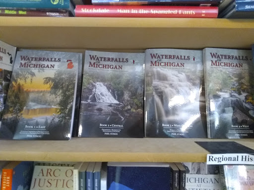 Book Store «Kazoo Books II», reviews and photos, 2413 Parkview Ave, Kalamazoo, MI 49008, USA