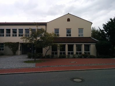 Grund- und Mittelschule Essenbach Savigneux-Platz 2, 84051 Essenbach, Deutschland