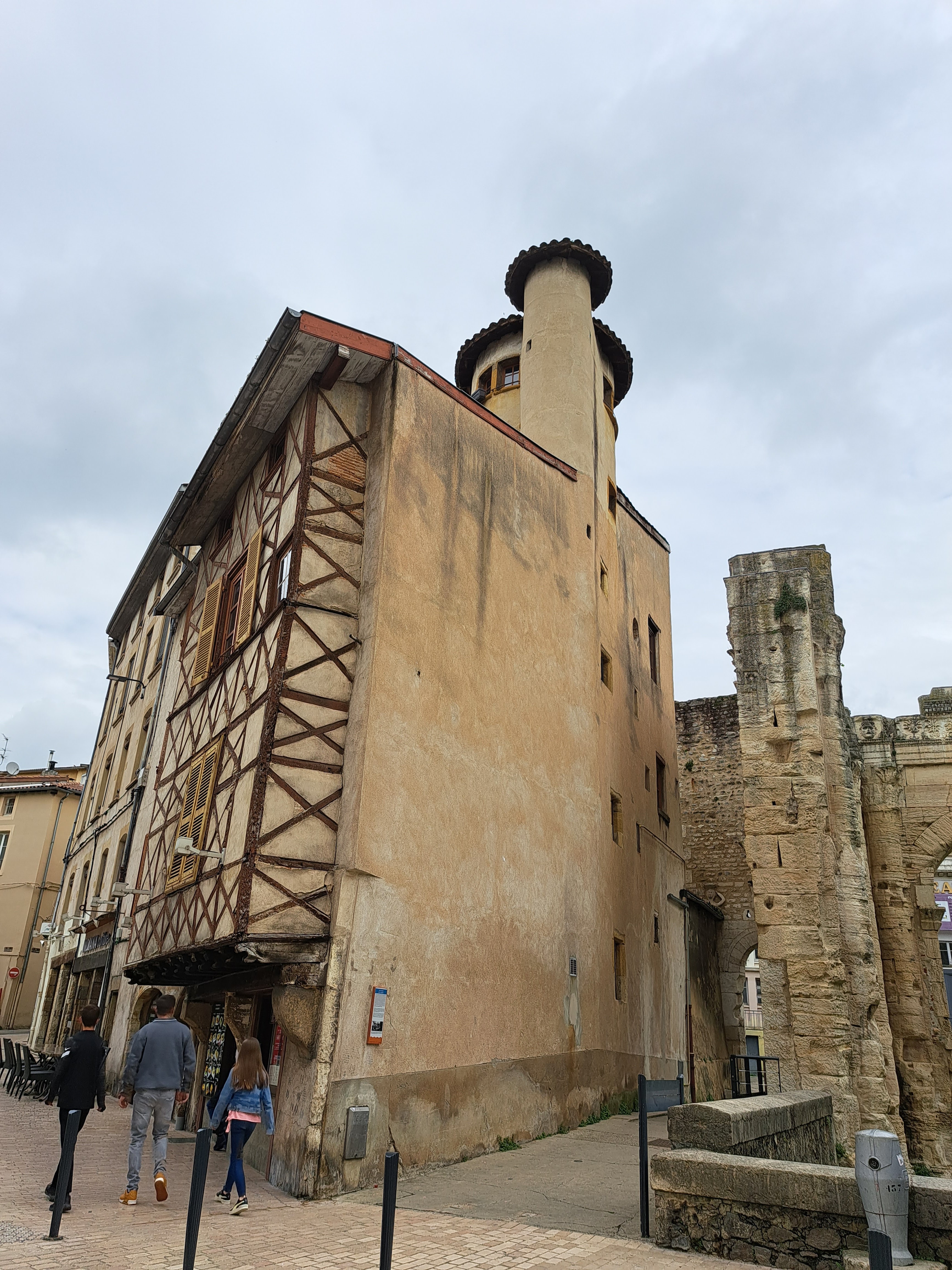 Photo n° 11 de l'avis de Céline.u fait le 29/04/2023 à 20:11