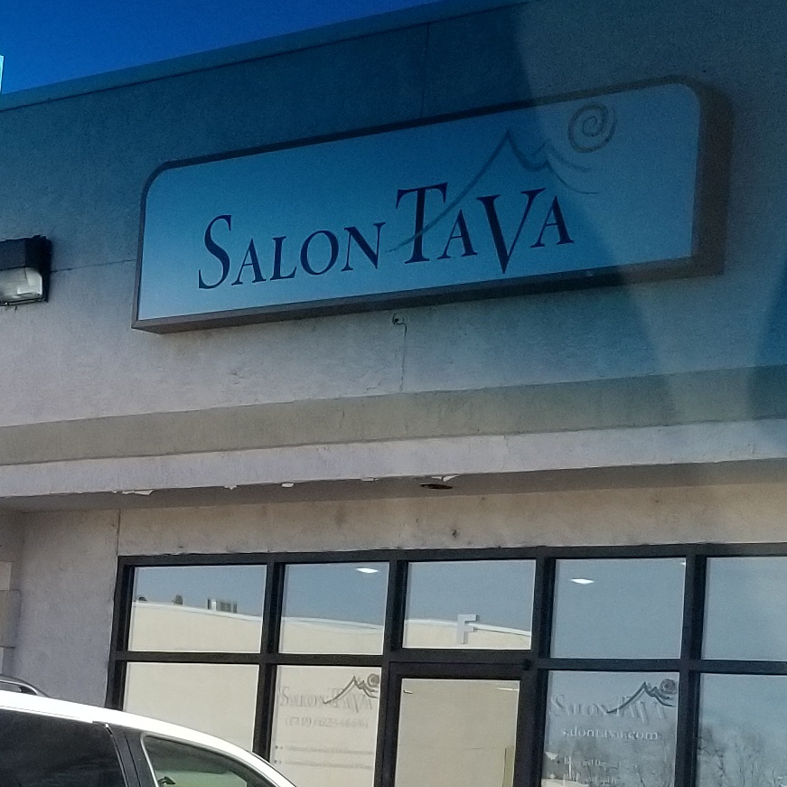 Jessica at Abana Salon 80905