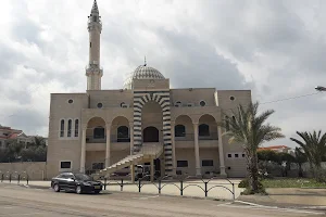 מסגד חווארנה (מסגד) image