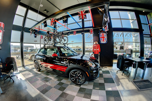 Car Dealer «MINI of Ontario», reviews and photos, 1251 Auto Center Dr, Ontario, CA 91761, USA