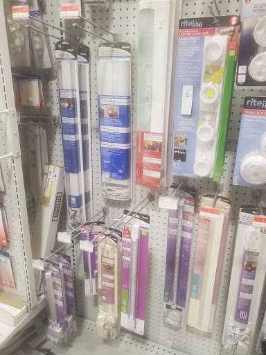 Hardware Store «Ace Hardware of Bloomingdale», reviews and photos, 505 E Bloomingdale Ave, Brandon, FL 33511, USA