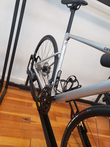 Bicycle Store «Central Wheel», reviews and photos, 62 Farmington Ave, Farmington, CT 06032, USA