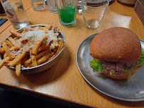 Plats et boissons du Restaurant de hamburgers Sacré Burger à Reims - n°4