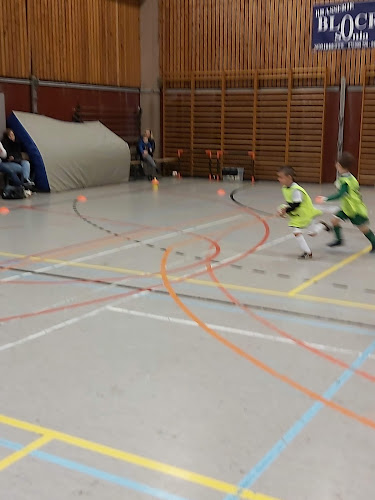 Complexe Sportif - Namen