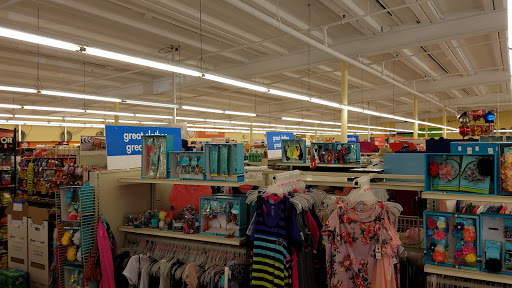 Dollar Store «Family Dollar», reviews and photos, 7105 Cedar Lake Rd, St Louis Park, MN 55426, USA