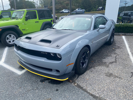 Jeep Dealer «Lambert Auto Sales Inc», reviews and photos, 5 River Rd, Claremont, NH 03743, USA