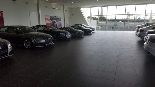 Audi Dealer «Audi South Orlando», reviews and photos, 4725 Vineland Rd, Orlando, FL 32811, USA