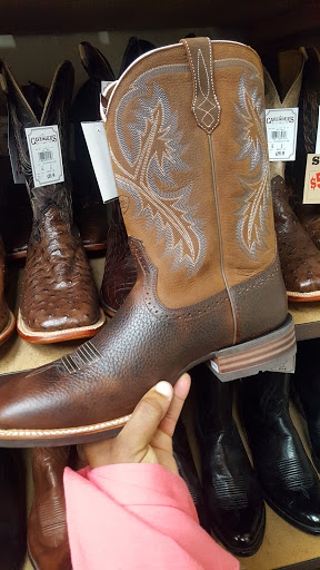 Stores to buy cowboy boots Dallas