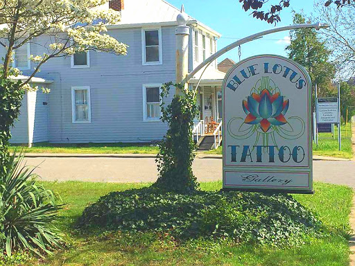 Tattoo Shop «Blue Lotus Tattoo», reviews and photos, 628 S Colorado St, Salem, VA 24153, USA