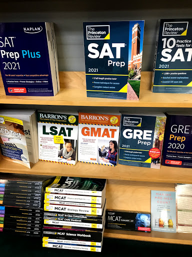 Book Store «Womrath Book Shop», reviews and photos, 76 Pondfield Rd, Bronxville, NY 10708, USA