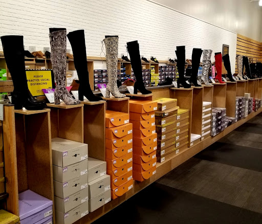 Shoe Store «DSW Designer Shoe Warehouse», reviews and photos, 2100 N Rainbow Blvd, Las Vegas, NV 89108, USA