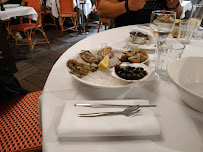 Huître du Restaurant de fruits de mer Le Bistro du port à Honfleur - n°4