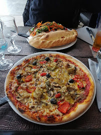 Pizza du Restaurant Les Jonquières à Le Muy - n°8