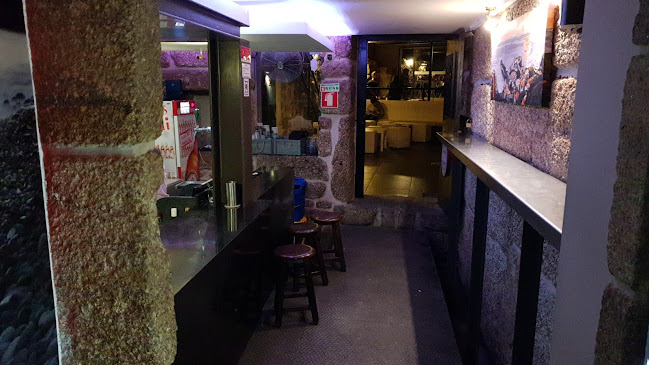 Comentários e avaliações sobre o Poncha's Madeira Bar